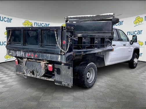 2023 Chevrolet Silverado 3500 WT