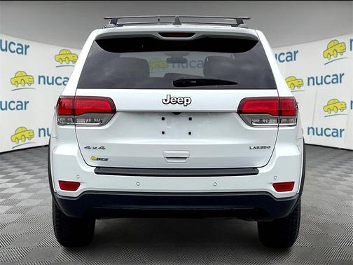 2020 Jeep Grand Cherokee Laredo E