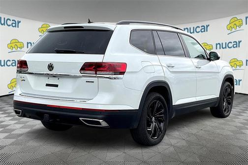 2022 Volkswagen Atlas 3.6L SE w/Technology