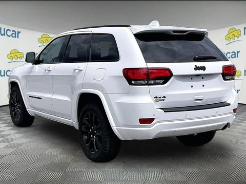 White 2021 Jeep Grand Cherokee Laredo X