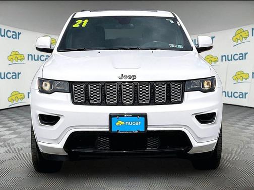 White 2021 Jeep Grand Cherokee Laredo X