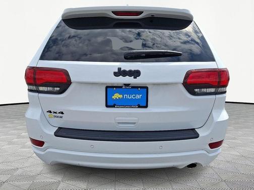 White 2021 Jeep Grand Cherokee Laredo X