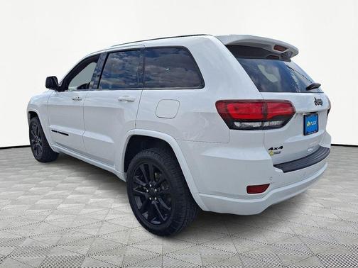 White 2021 Jeep Grand Cherokee Laredo X