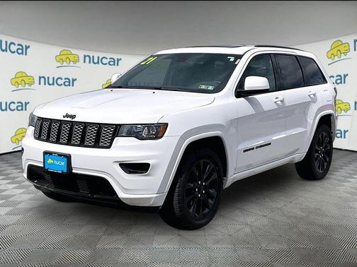 White 2021 Jeep Grand Cherokee Laredo X