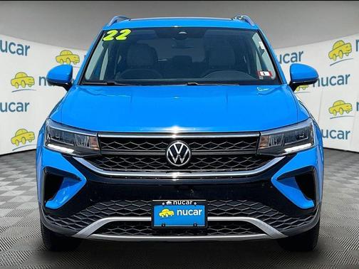 Cornflower Blue 2022 Volkswagen Taos 1.5T SE