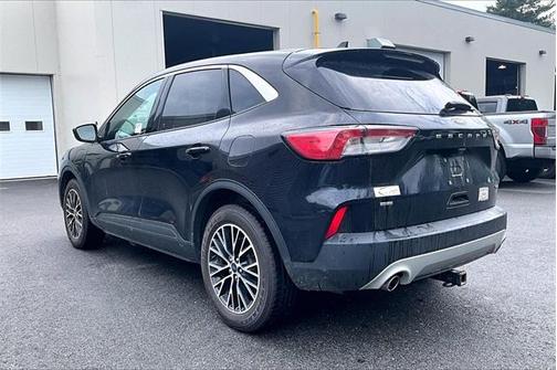 2022 Ford Escape PHEV SE