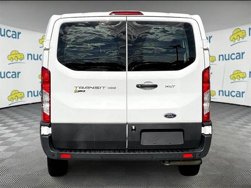 2022 Ford Transit-350 XLT