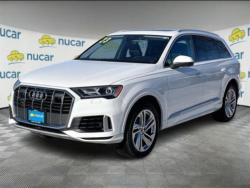 2023 Audi Q7 55 Premium Plus