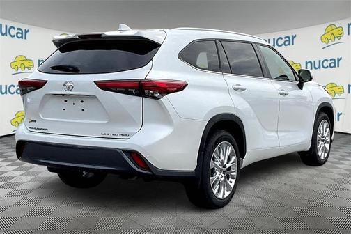 2023 Toyota Highlander Limited