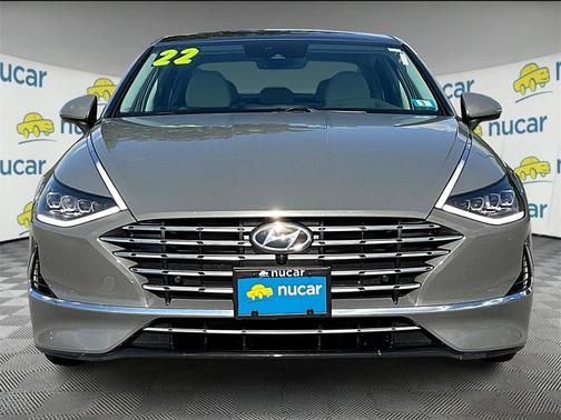 2022 Hyundai SONATA Hybrid Limited