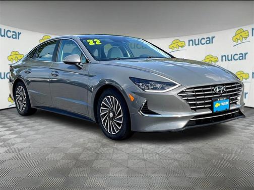 2022 Hyundai SONATA Hybrid Limited
