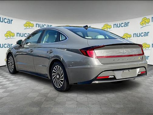 2022 Hyundai SONATA Hybrid Limited