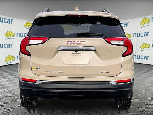 2022 GMC Terrain AT4
