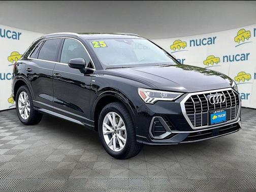 Mythos Black Metallic 2025 Audi Q3 45 S line Premium
