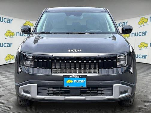 Gray 2027 Kia Seltos S