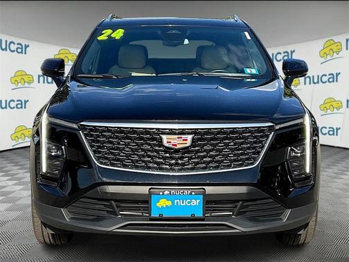 2024 Cadillac XT4 Luxury