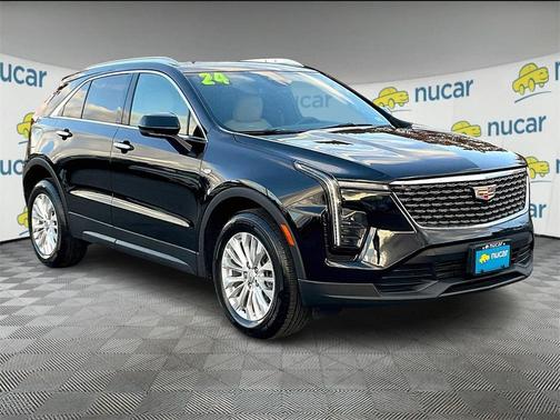 2024 Cadillac XT4 Luxury