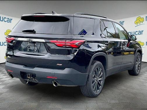 Black 2023 Chevrolet Traverse RS