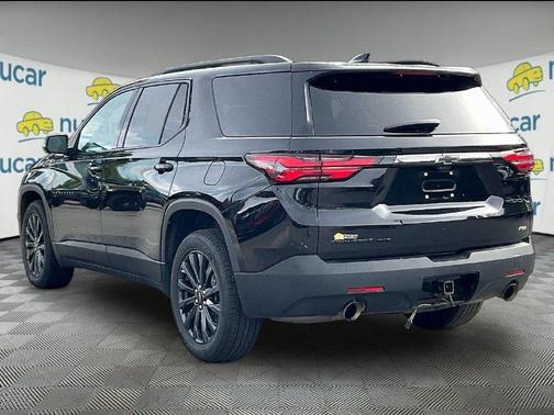 Black 2023 Chevrolet Traverse RS