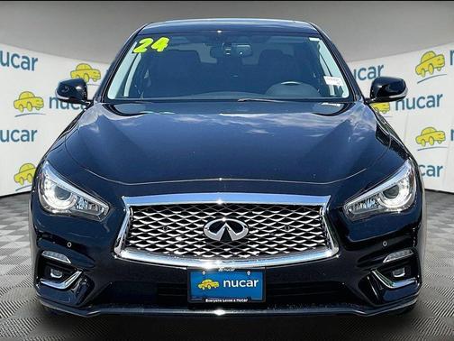 Black 2024 INFINITI Q50 LUXE