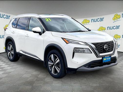 White 2021 Nissan Rogue SL