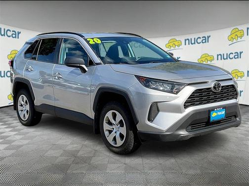 2020 Toyota RAV4 LE