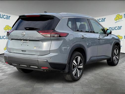 2024 Nissan Rogue SL