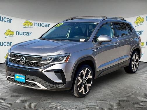 Pyrite Silver Metallic 2022 Volkswagen Taos 1.5T SEL