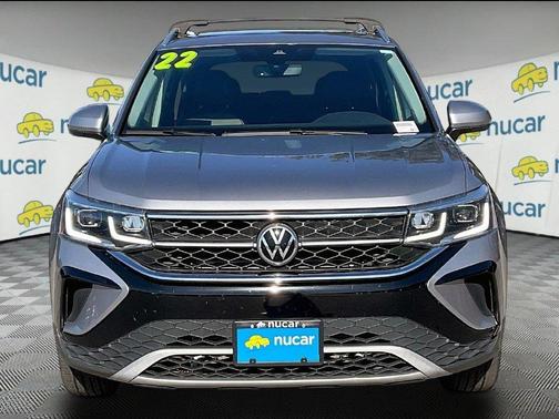 Pyrite Silver Metallic 2022 Volkswagen Taos 1.5T SEL
