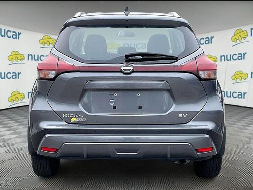Gun Metallic 2023 Nissan Kicks SV