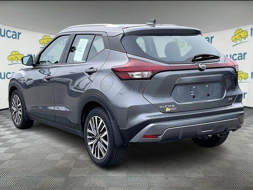 Gun Metallic 2023 Nissan Kicks SV
