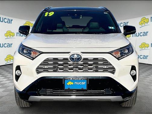 2019 Toyota RAV4 Hybrid XSE
