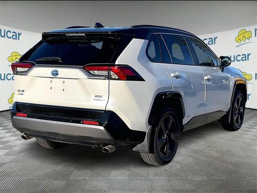 2019 Toyota RAV4 Hybrid XSE
