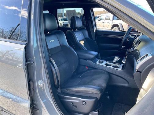 2020 Jeep Grand Cherokee SRT