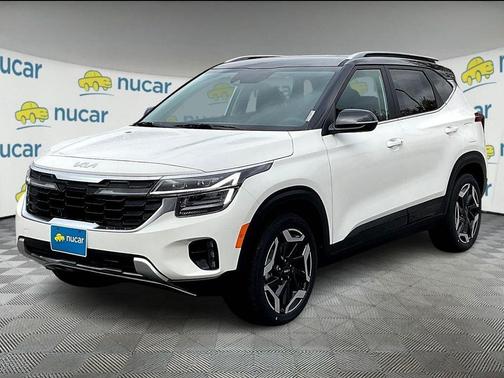 White 2026 Kia Seltos SX