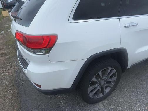 White 2018 Jeep Grand Cherokee Limited