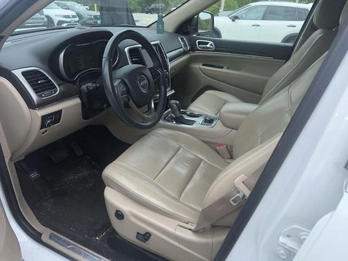 White 2018 Jeep Grand Cherokee Limited
