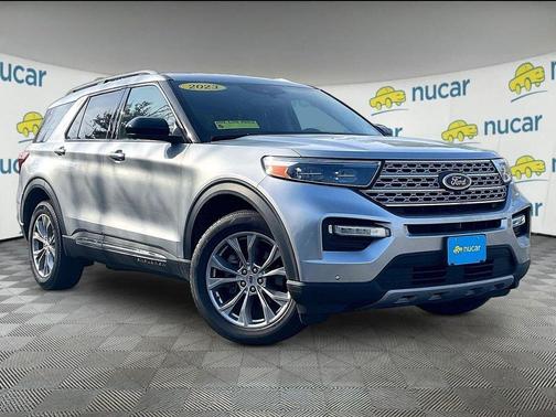 Silver 2023 Ford Explorer Limited