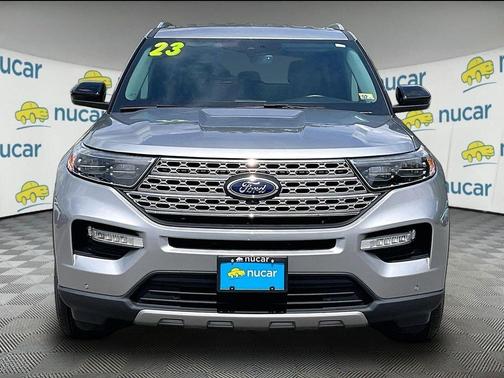 Silver 2023 Ford Explorer Limited