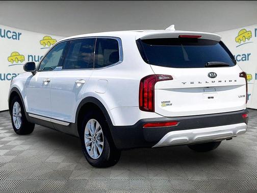 White 2020 Kia Telluride LX