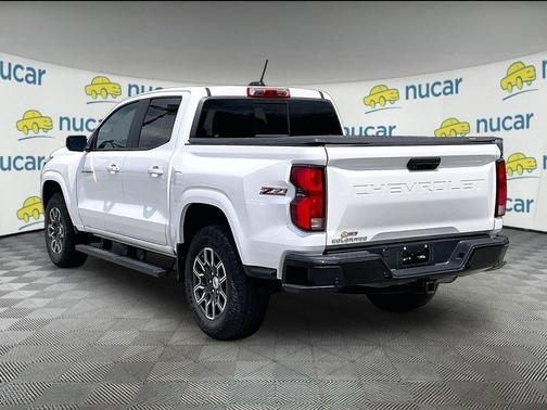 White 2024 Chevrolet Colorado Z71