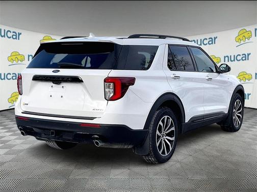 2022 Ford Explorer ST-Line