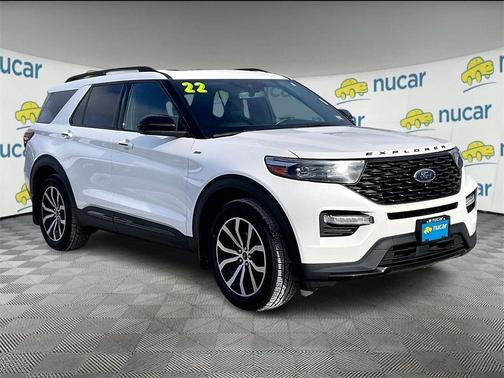 2022 Ford Explorer ST-Line