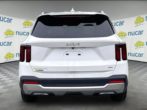 White 2026 Kia Sorento Hybrid EX