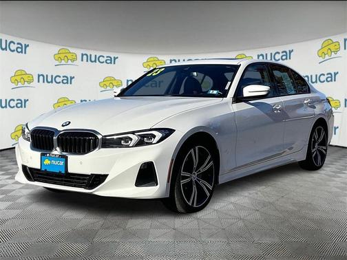 2023 BMW 330 i xDrive