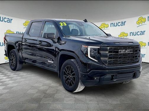 2023 GMC Sierra 1500 Elevation