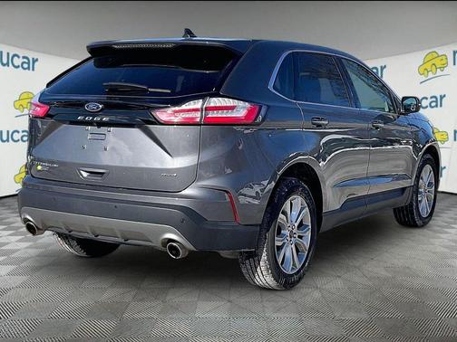 2023 Ford Edge Titanium