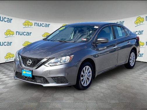 Gun Metallic 2018 Nissan Sentra SV