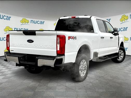2023 Ford F-350 XLT