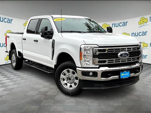 2023 Ford F-350 XLT